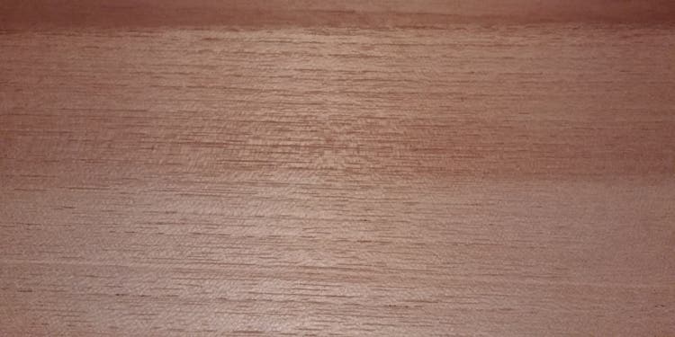 5 Tips for Buying Your First Humidor Spanish cedar wood grain Spanish cedar wood used in a humidor