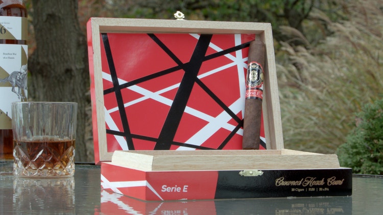 cigar advisor nowsmoking cigar review crowned heads serie e setup shot with open cigar box and whiskey glass