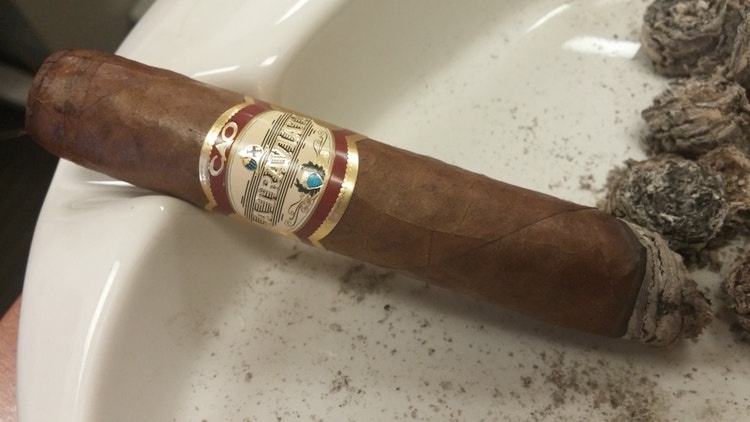 cao cigars la traviata review