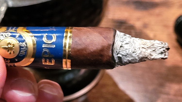 #nowsmoking cigar advisor review montecristo epic vintage 12 ash core