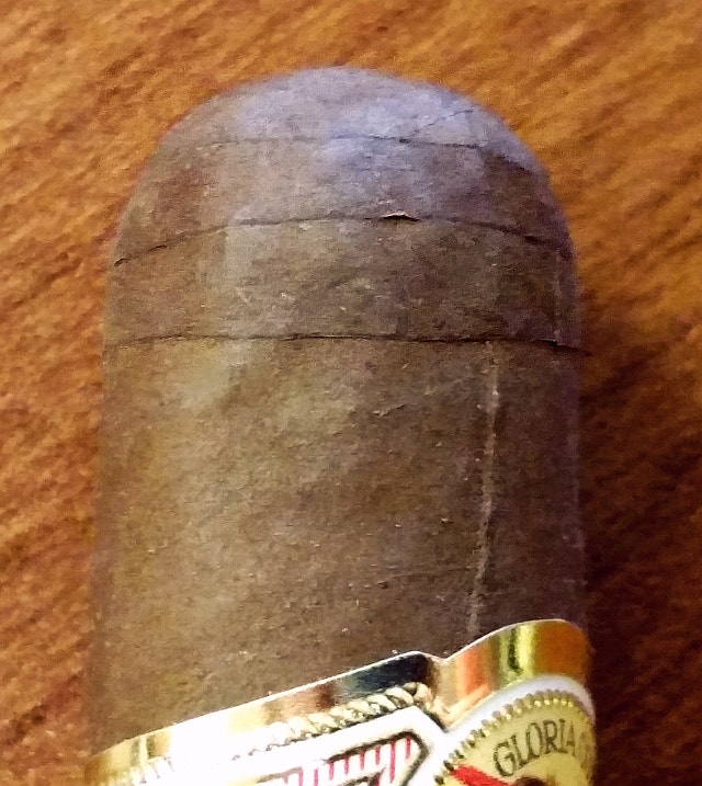 La Gloria Colección Reserva Robusto Cigar Cap
