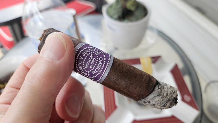 cigar advisor #nowsmoking cigar review romeo y julieta house of romeo nicaragua - by gary korb