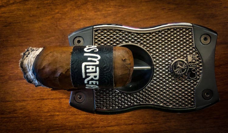 Crowned Heads Cigars Guide Crowned Heads Las Mareas cigar review by Jared Gulick