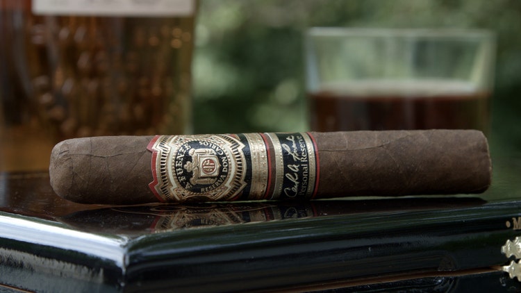 #nowsmoking Arturo Fuente Don Carlos Personal Reserve Famous 80th cigar review closeup